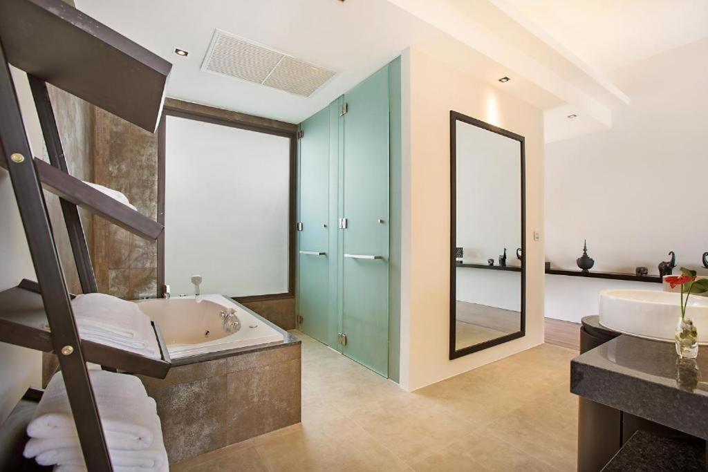 Villa Julia Koh Samui Beach With Cook And Majordome Ламаи-Бич Экстерьер фото